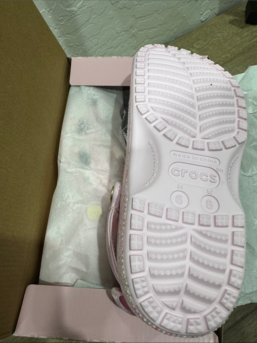 NWT LoveShackFancy x Crocs Classic Clogs – Pink Milk – Women’s 8 / Men’s 6 - Picture 4 of 5